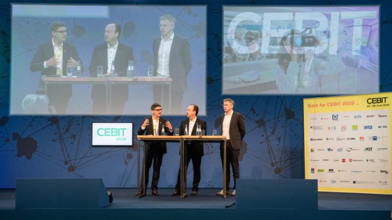 Jung, frisch und Business: Erfolgreiche Premiere der neuen CEBIT
